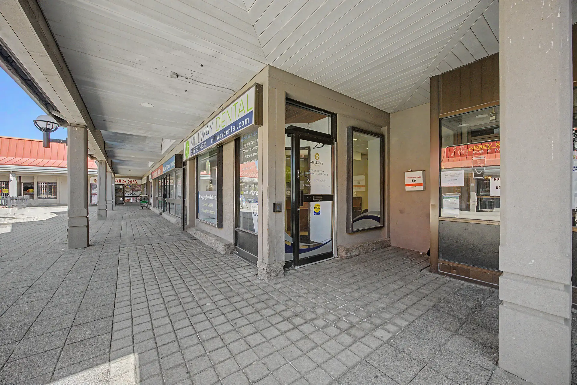 dentist-mississauga-office-09
